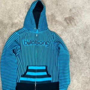 Thin material but very comfortable